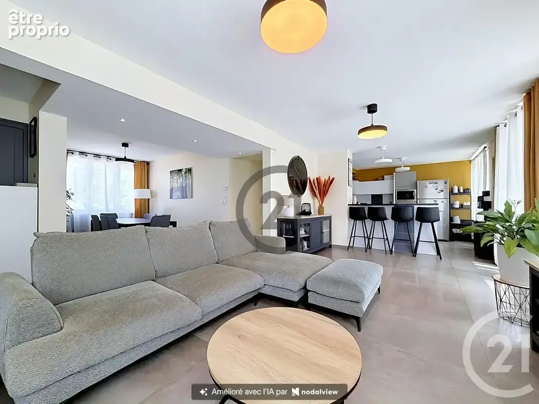 Maison 6 pièces 140 m² à vendre à Sainte-Savine (10300) - photo 2