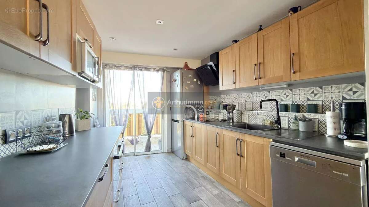 Appartement à FREJUS