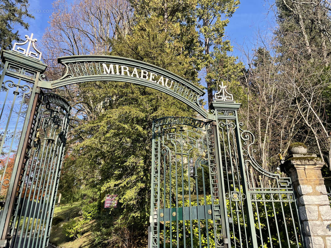 Appartement à AIX-LES-BAINS