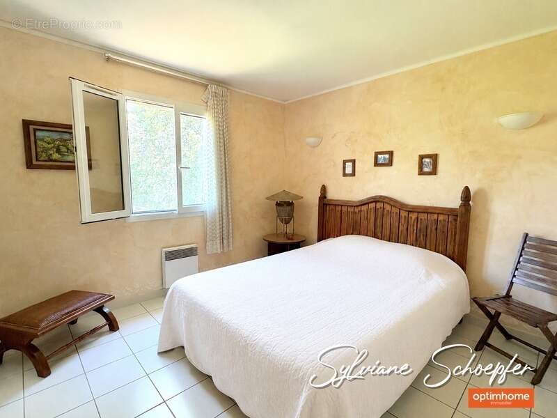 Villa familiale 4 chambres avec piscine et grand terrain  Calme absolu et sans vis-à-vis  Saint-Restitut - photo 15