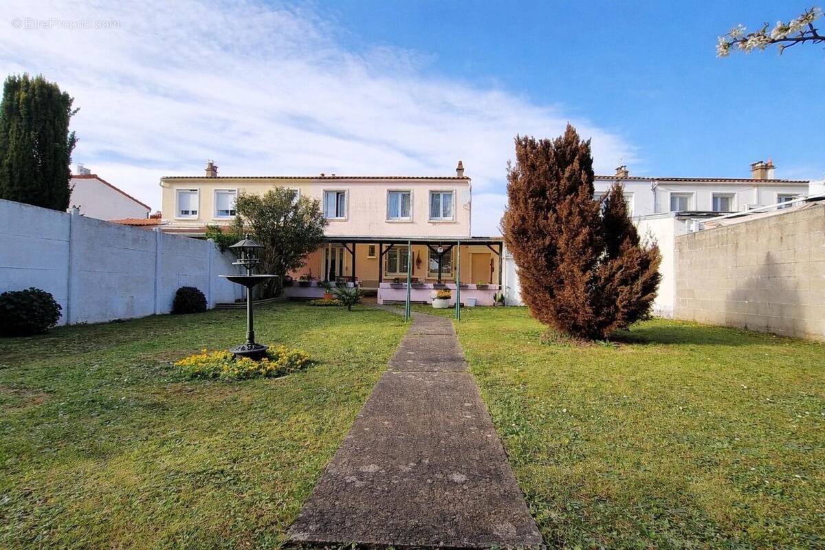 Photo 1 - Maison à AYTRE