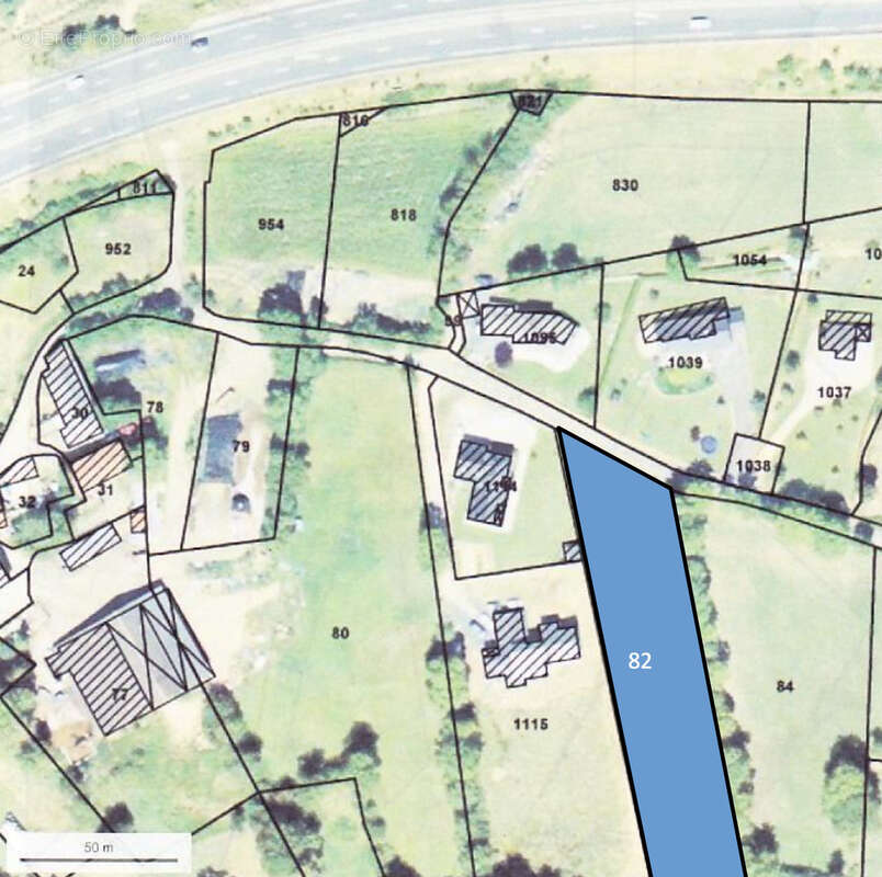 Terrain à SAINT-PIERRE-EYNAC