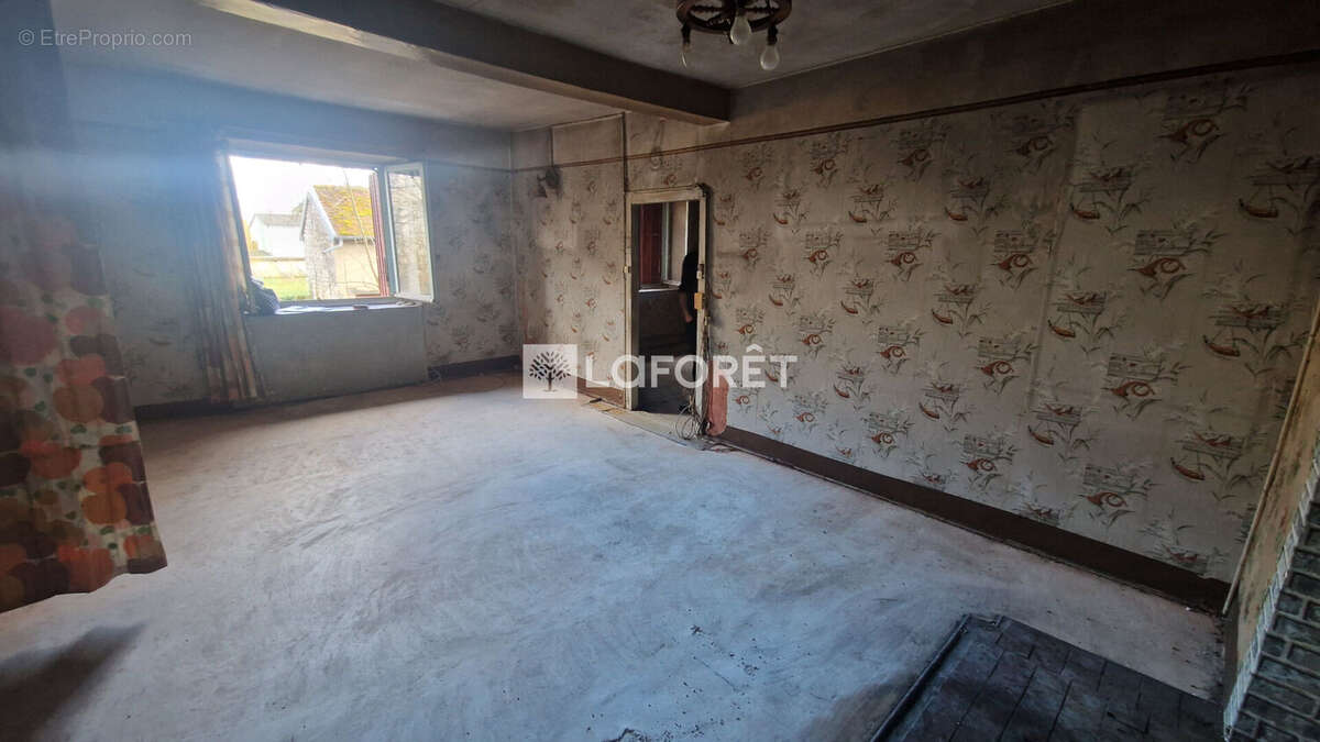 Maison à ARC-ET-SENANS