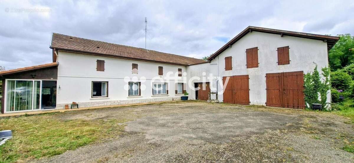 Maison à LOUER