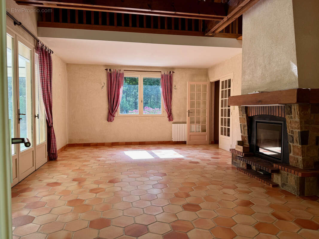 Maison à DURTAL