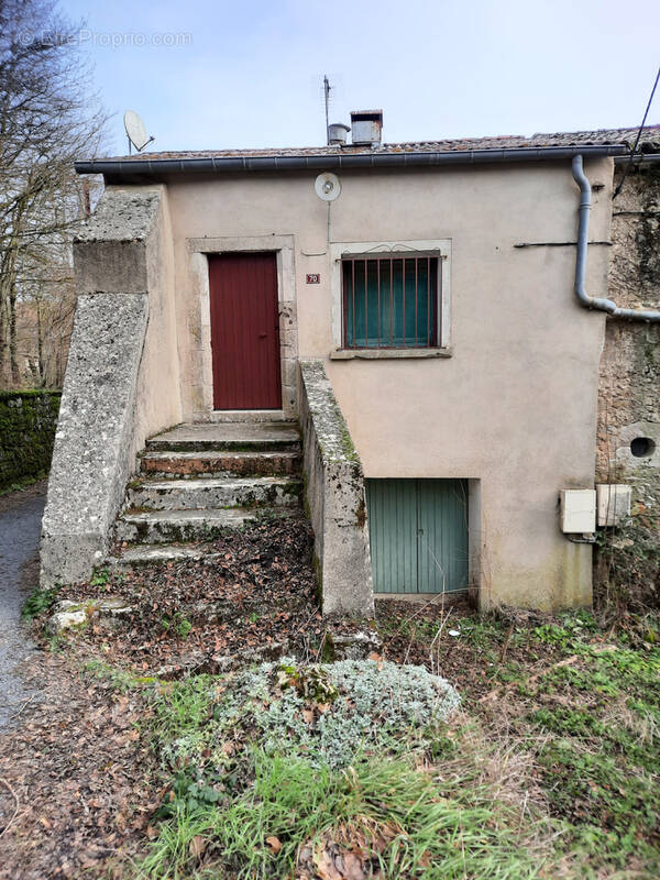 Maison à CORNUS