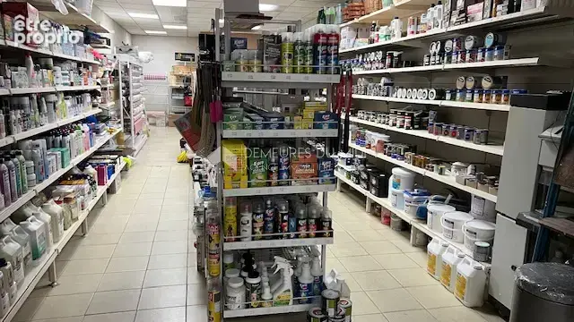 A vendre fond de commerce droguerie de plus de 70 ans d'existence en centre ville - photo 3