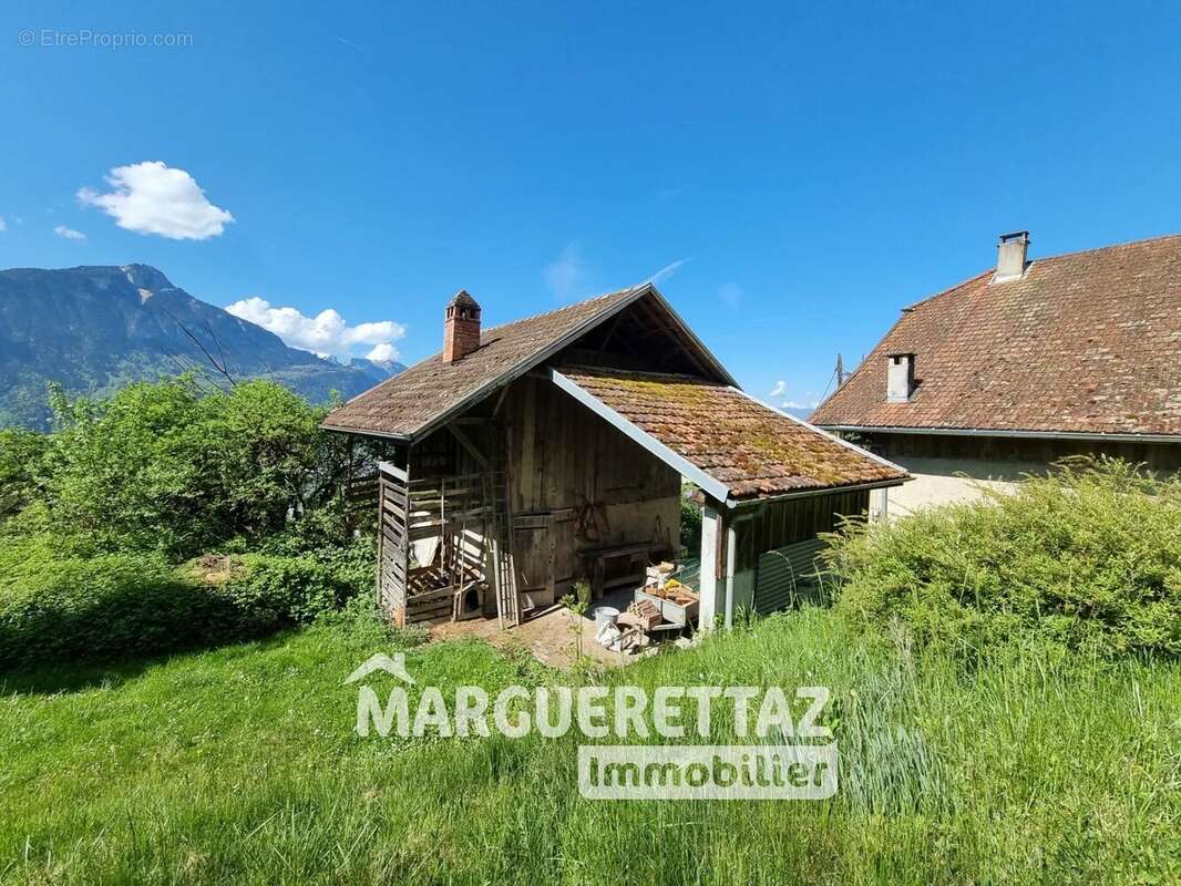 Maison à AYSE
