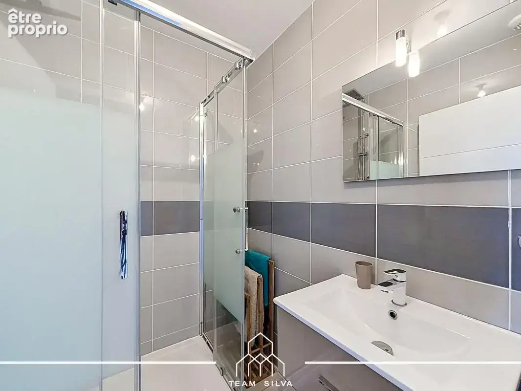 Maison 5 pièces 100 m² à vendre à Chuzelles (38200) - photo 15