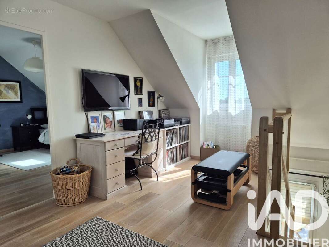 Photo 8 - Maison à SAINT-PIERRE-DU-PERRAY