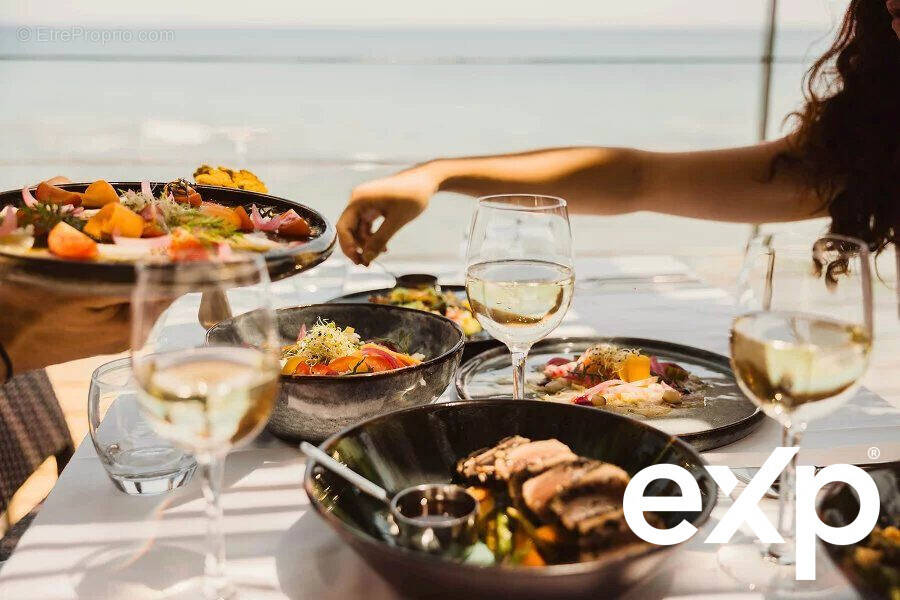 Autre à SAINT-LAURENT-DU-VAR