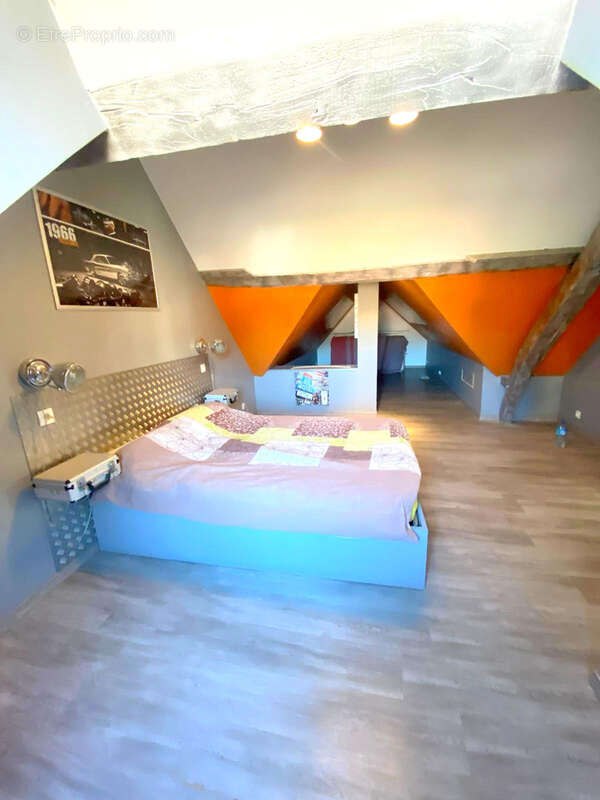 Maison à VILLERS-BRETONNEUX