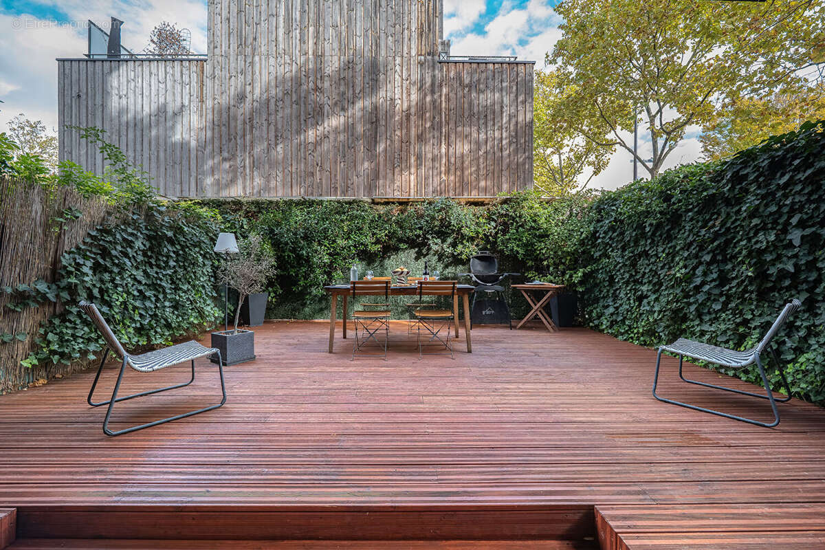 Appartement à PARIS-17E