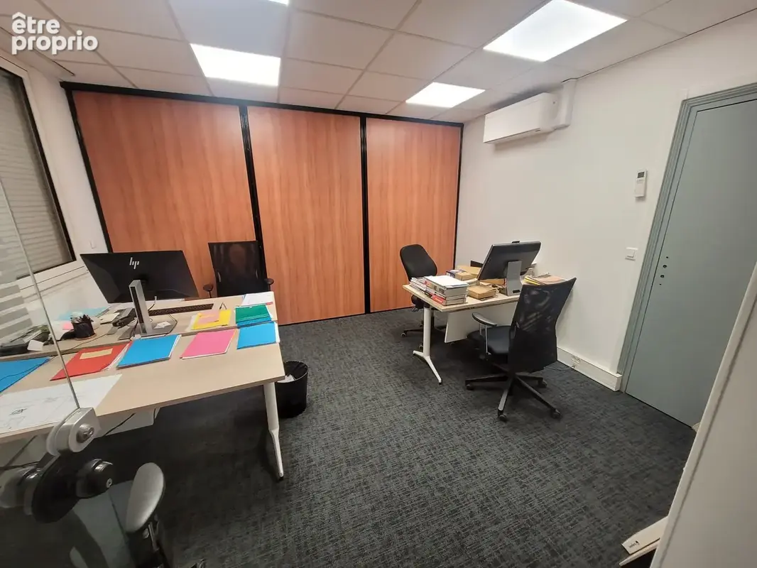 Commerce 194 m² à vendre à Le Bourget (93350) - photo 2