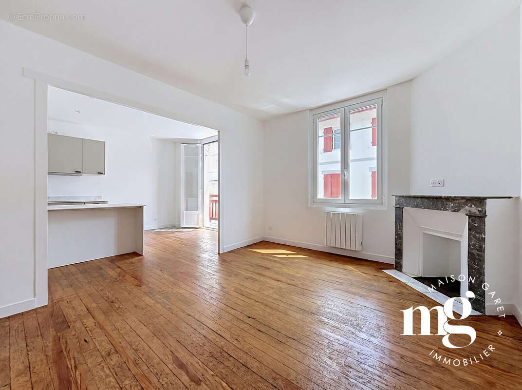 Appartement 93 m² à Saint-Jean-De-Luz  - photo 2