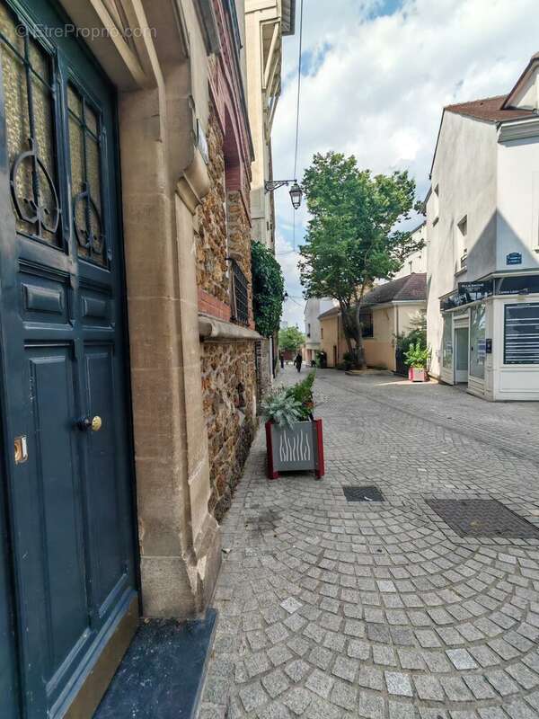 Appartement 42 m² à Colombes  - photo 3