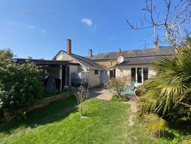 Maison à SUBLES