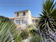 Maison à LA TREMBLADE