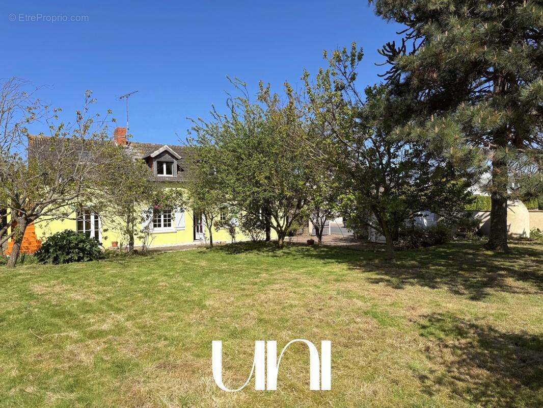 Maison à SOMMERVIEU