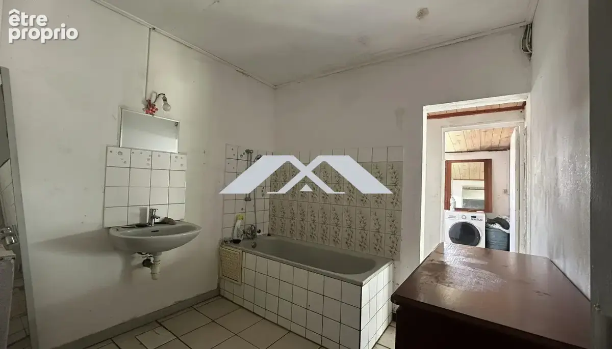 Maison 121 m² à Le Tampon  - photo 4