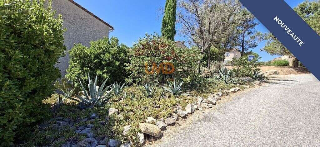 Superbe T3 terrasse-jardin et vue - photo 11