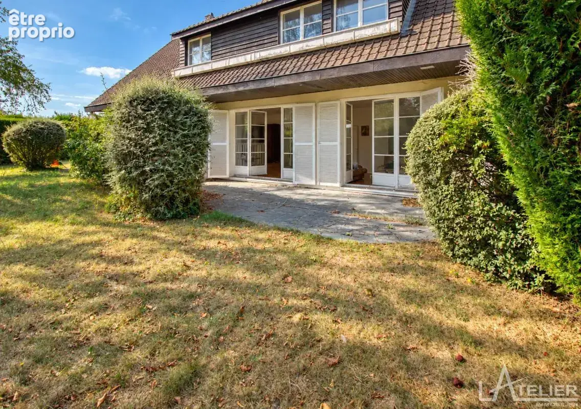 Maison 8 pièces 224 m² à vendre à Saint-Nom-La-Breteche (78860) - photo 2