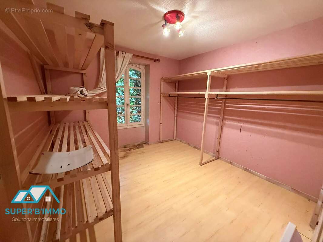 Appartement à VEZEZOUX