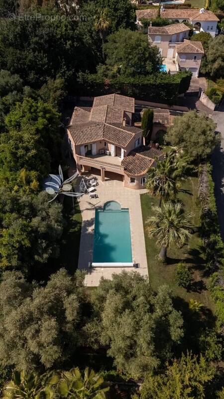 Maison à ANTIBES