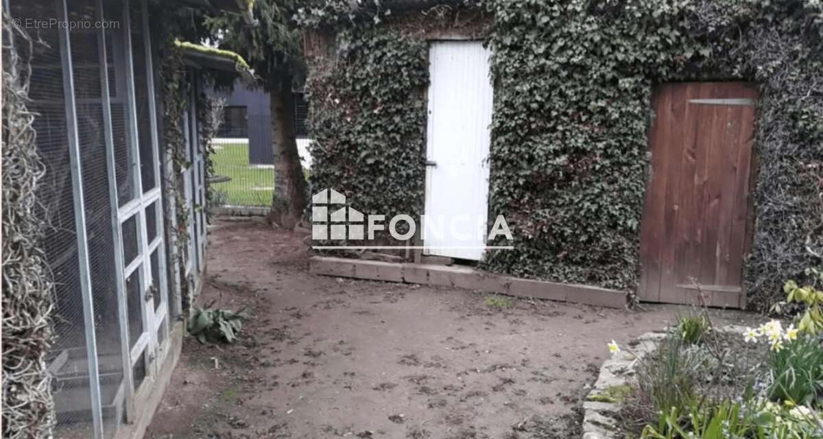 Maison à BEAUMONT-SUR-SARTHE