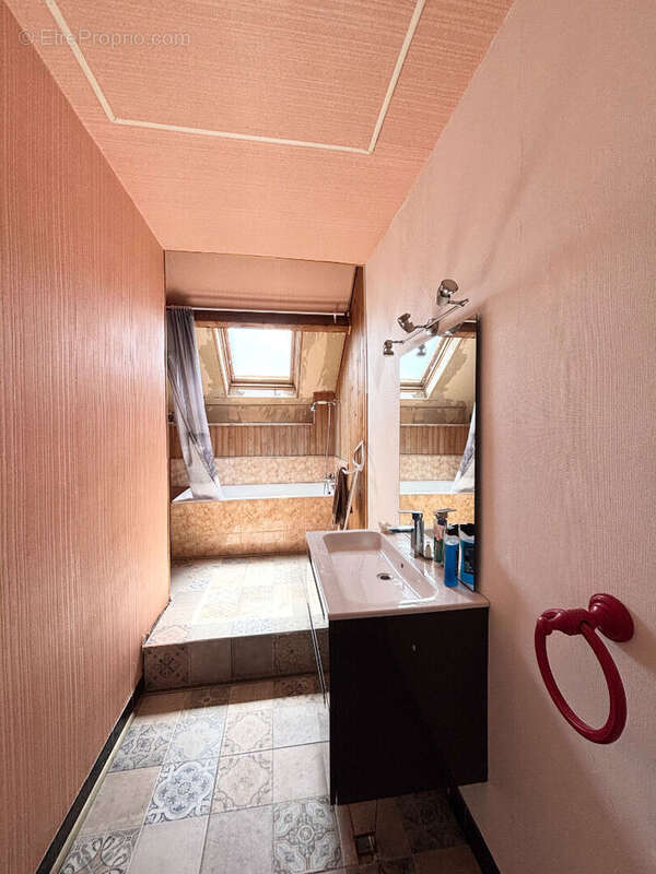 Maison Brive La Gaillarde 4 chambres piscine 178 m2 - photo 12