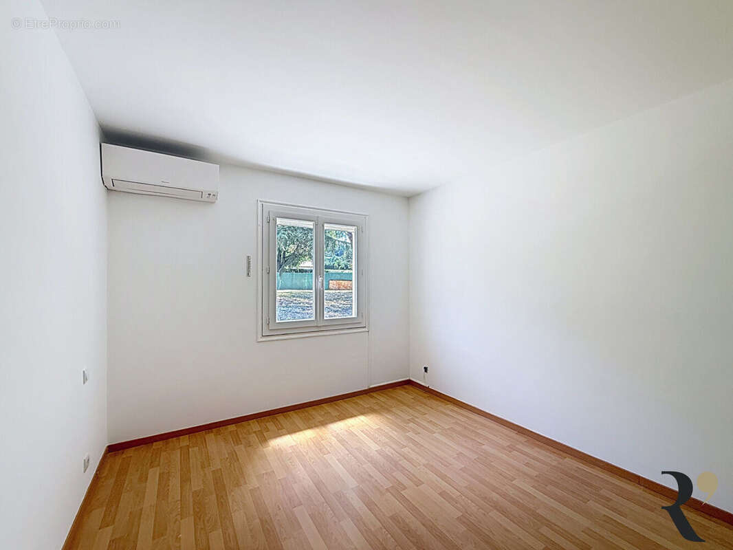 Maison à SAINT-ORENS-DE-GAMEVILLE