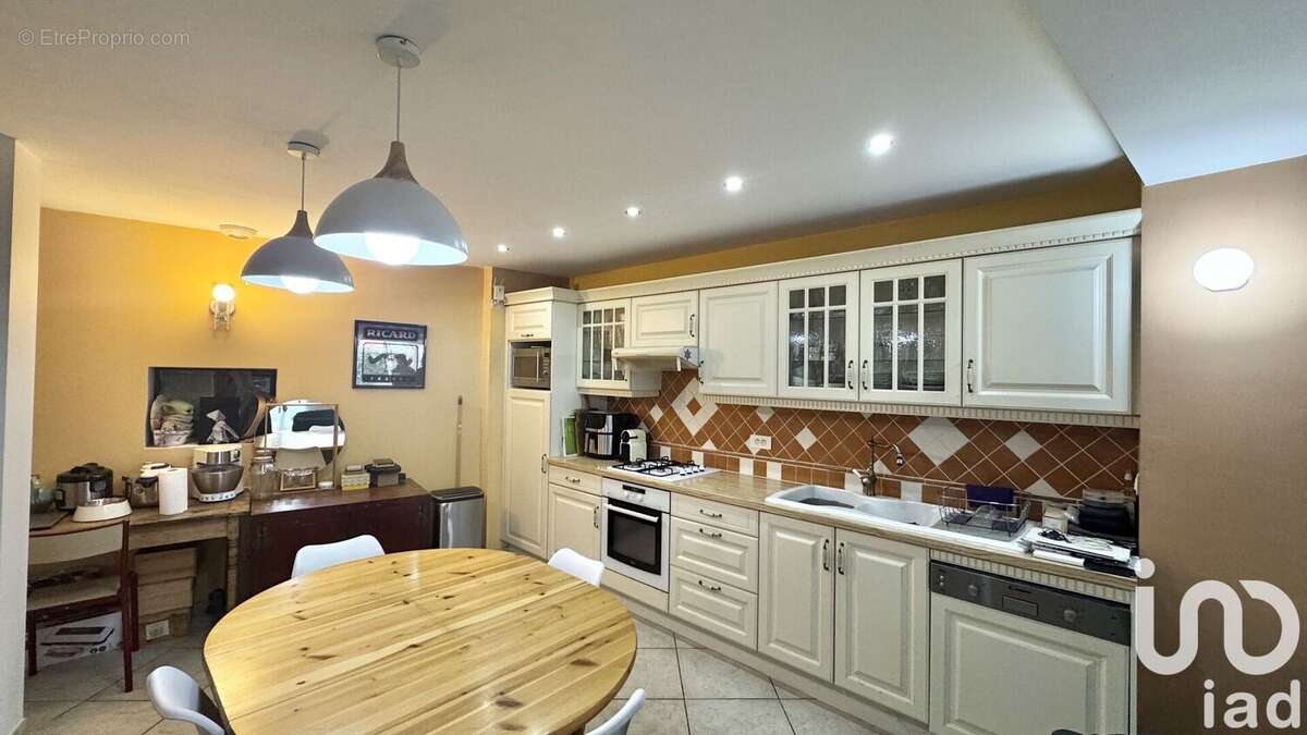 Photo 4 - Maison à BONNEVILLE