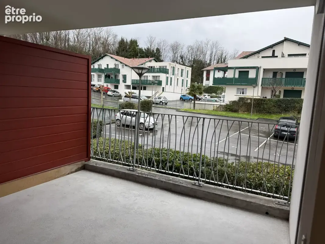 Hendaye   t2 avec terrasse et parking privé - photo 3