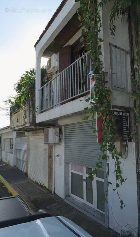 Appartement à PETIT-BOURG