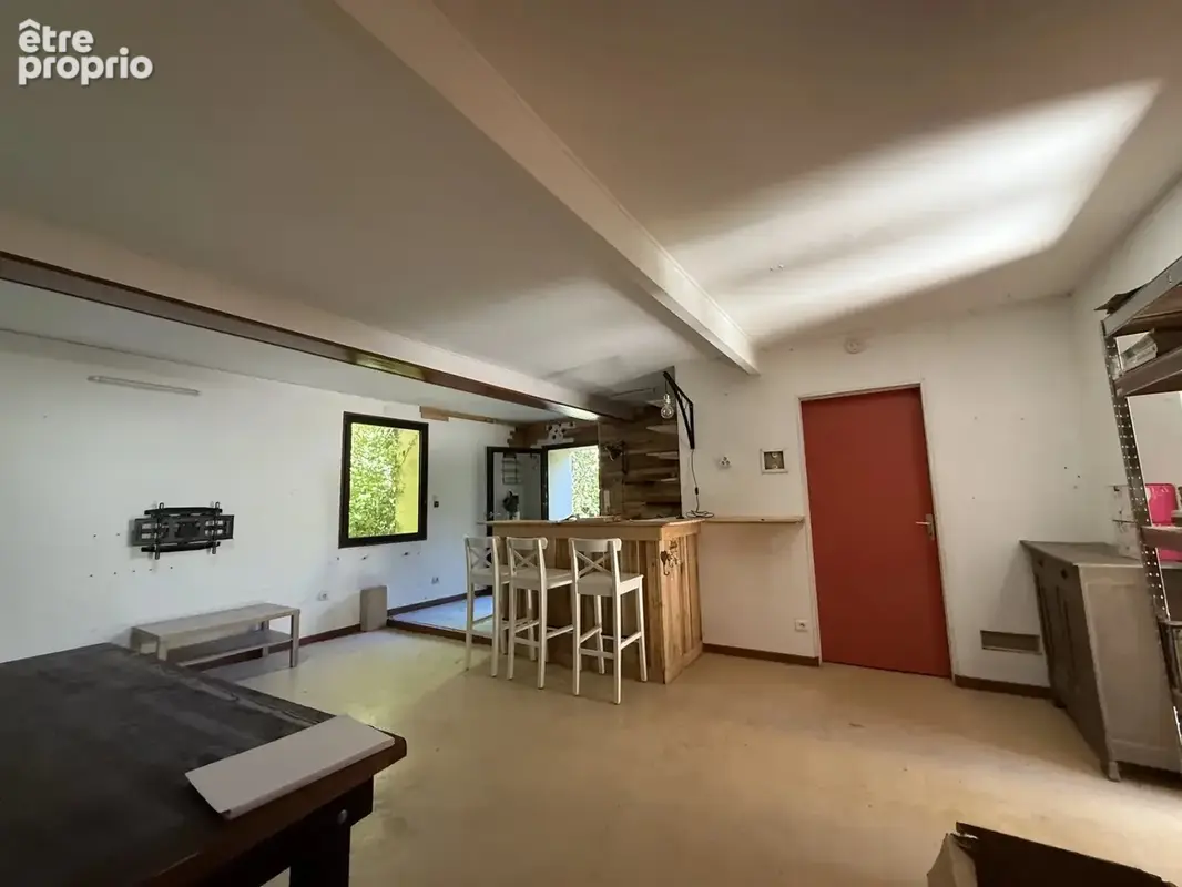 PIED PIED avec 4600m² Terrain bien arboré - photo 6