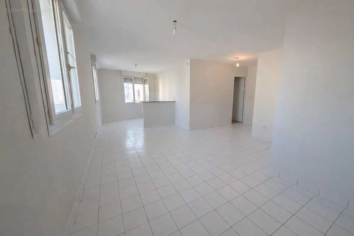 Appartement à LA FERTE-SOUS-JOUARRE