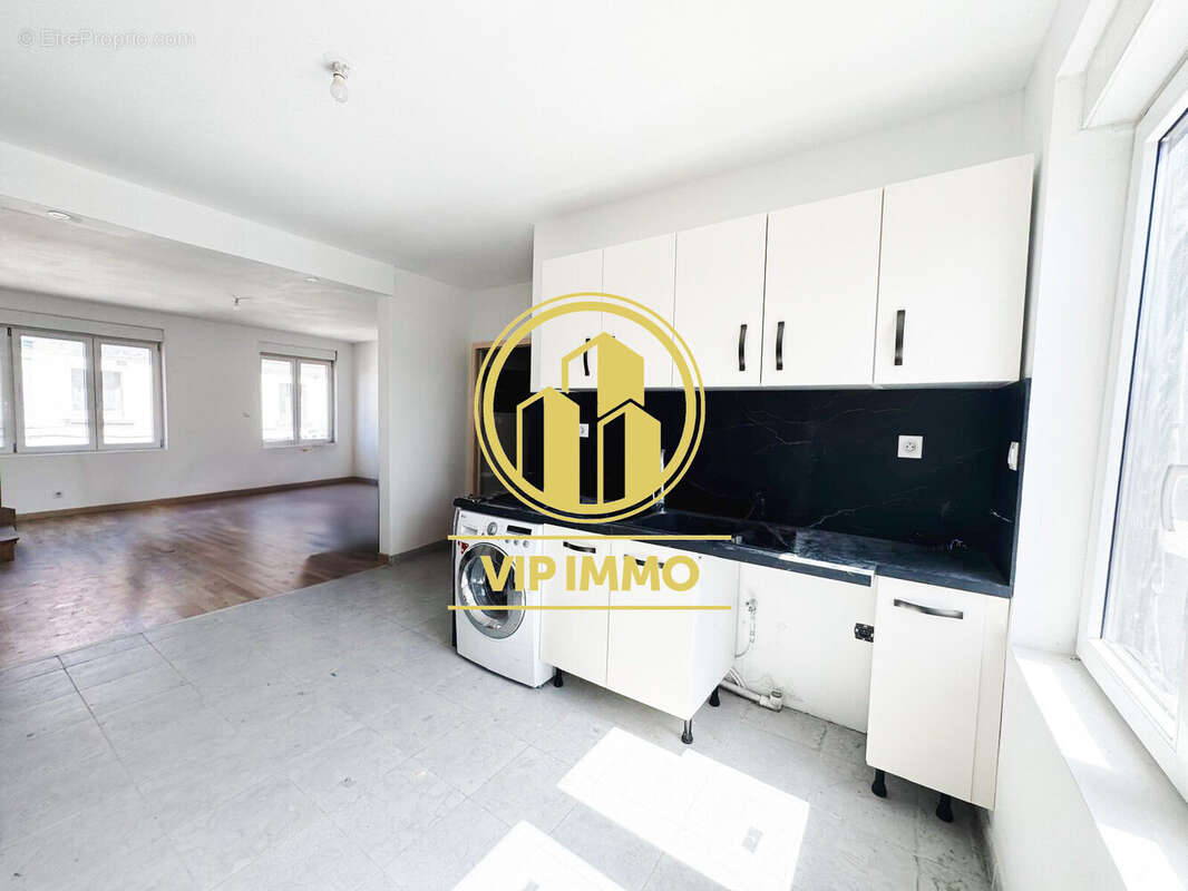 Appartement 94 m² à Lille  - photo 8