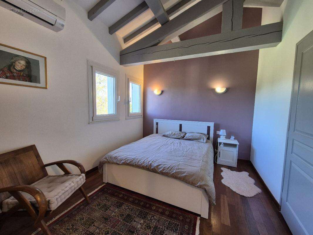 Maison à SAINT-CYPRIEN