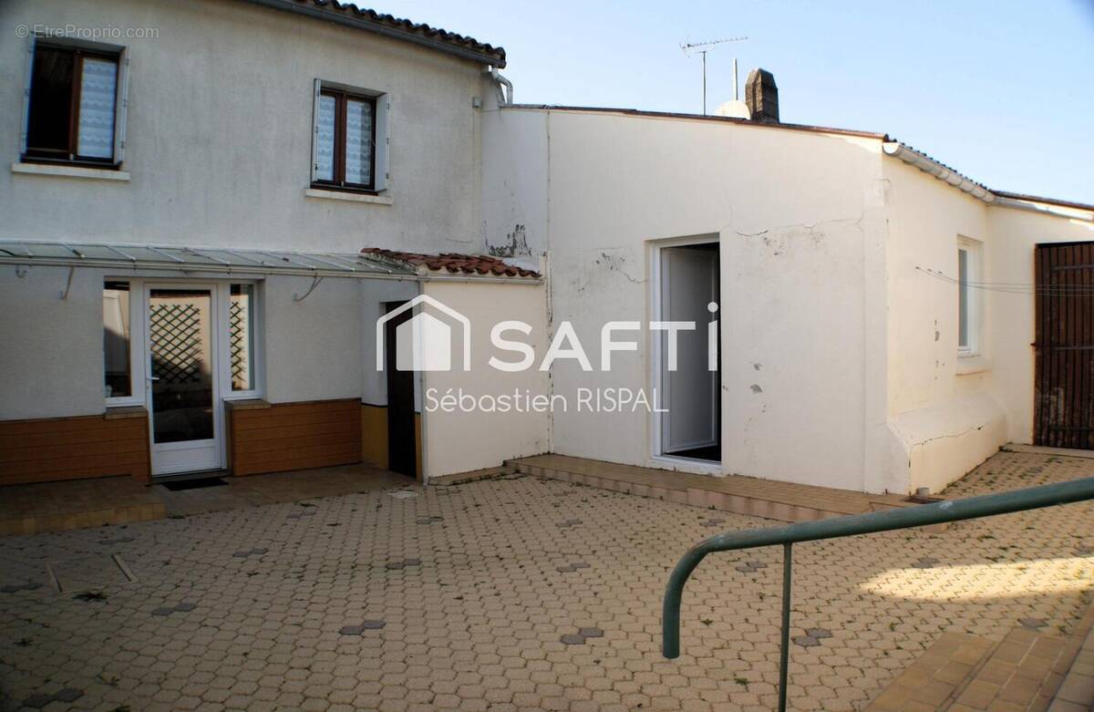 Photo 1 - Maison à LA CHATAIGNERAIE