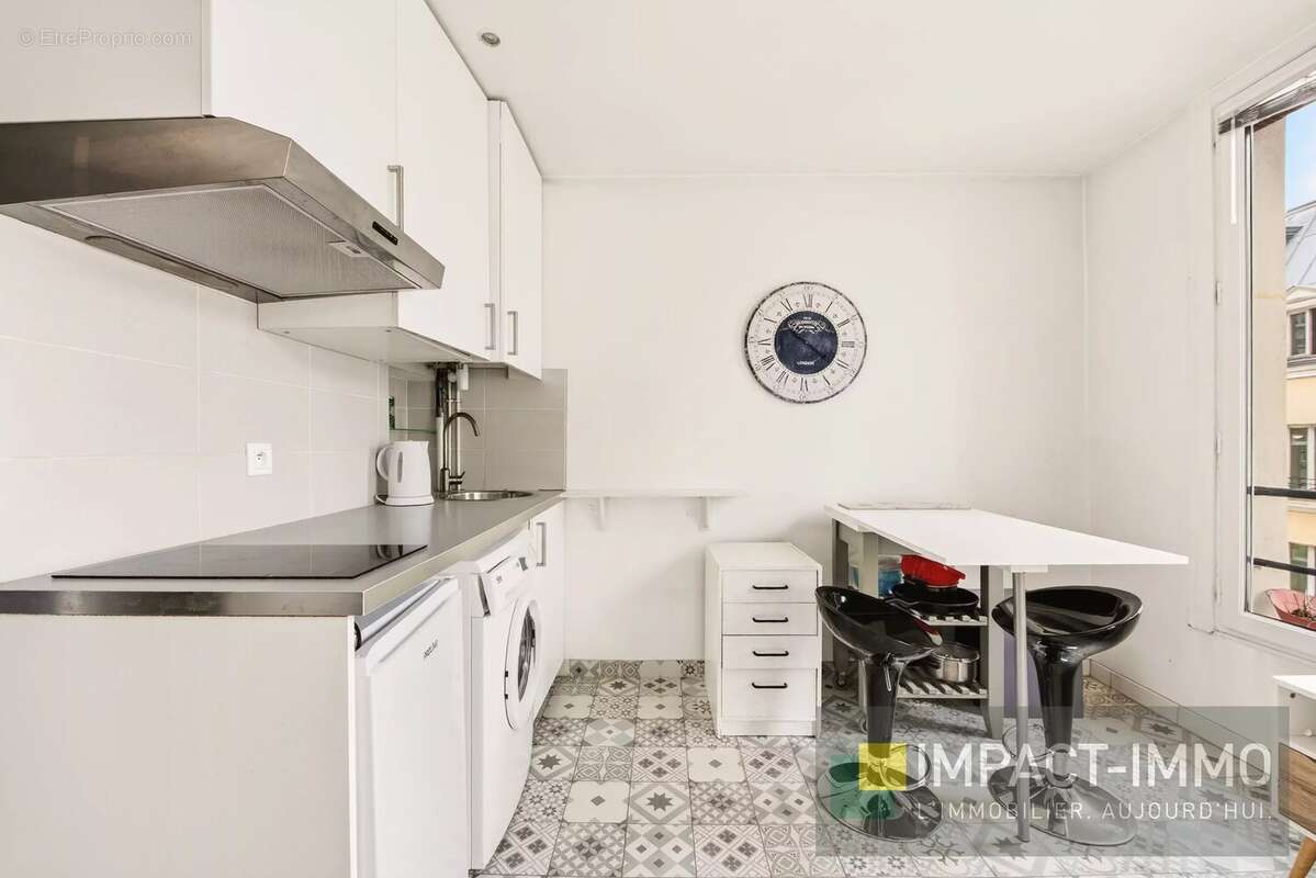 Appartement à PARIS-17E