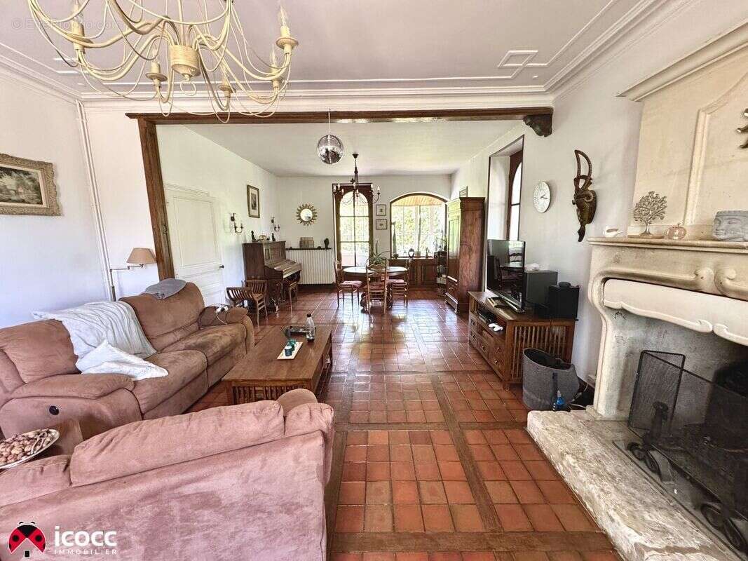 Maison à L'ILE-D'ELLE