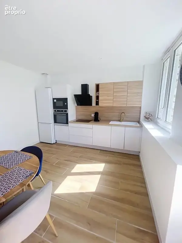 Maison 170 m² à Saumur  - photo 2