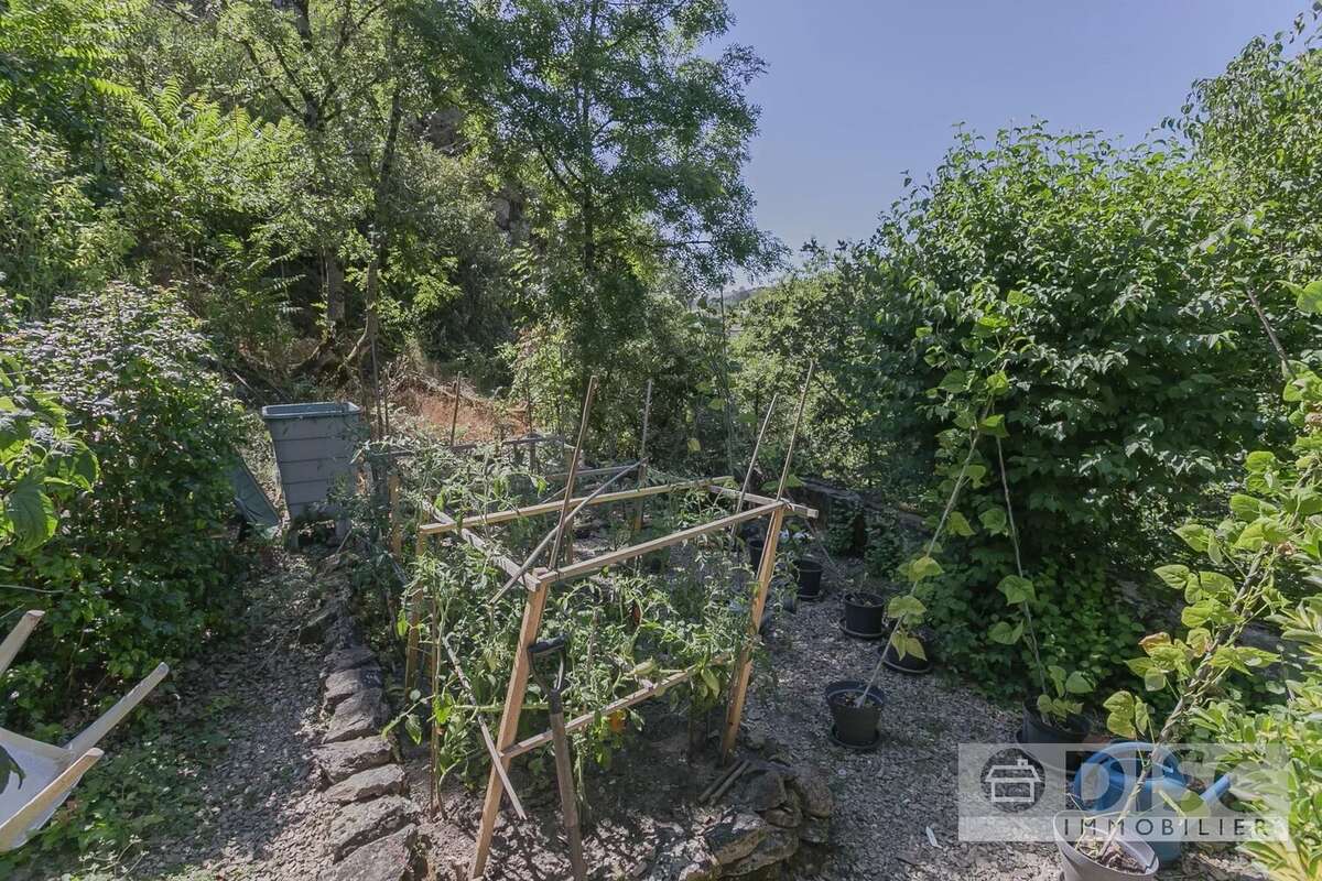 Maison de village avec Jardin (En Viager). - photo 8