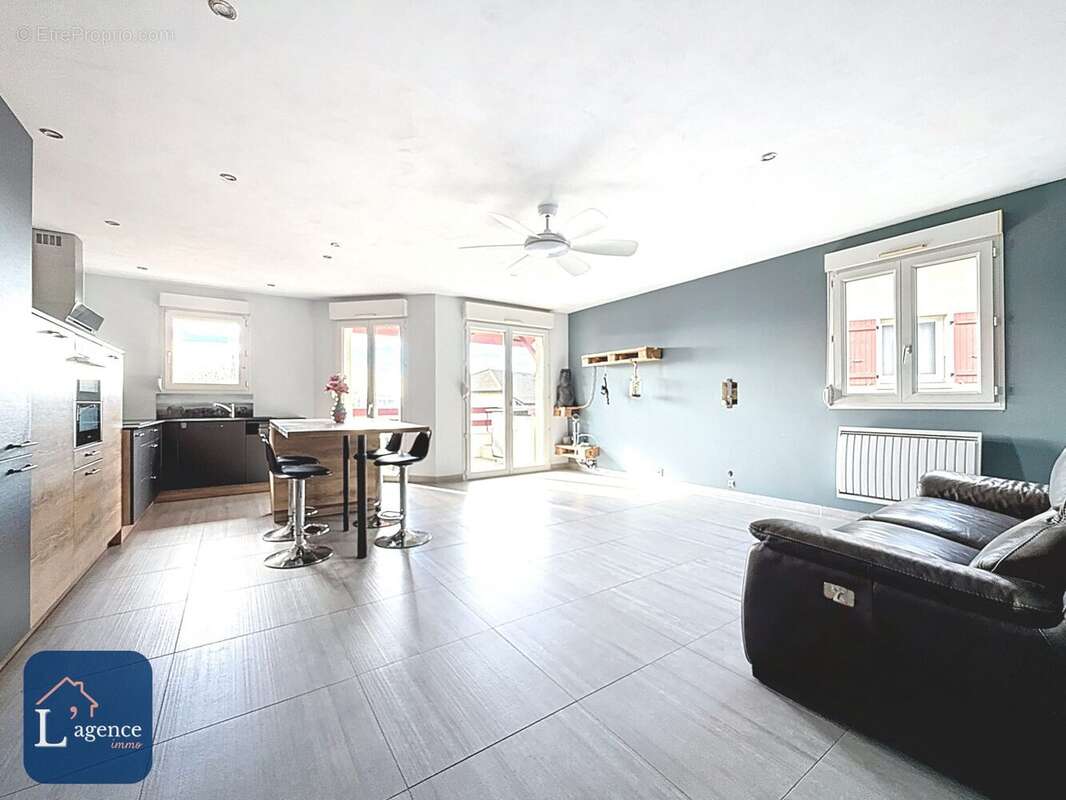 Appartement à CROZET