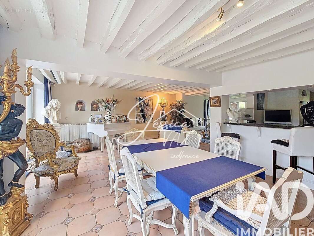 Photo 3 - Maison à PEROY-LES-GOMBRIES