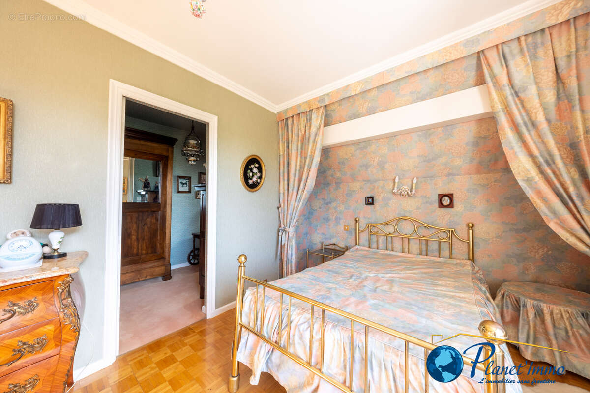 Maison à SAINT-ANDRE-LE-PUY
