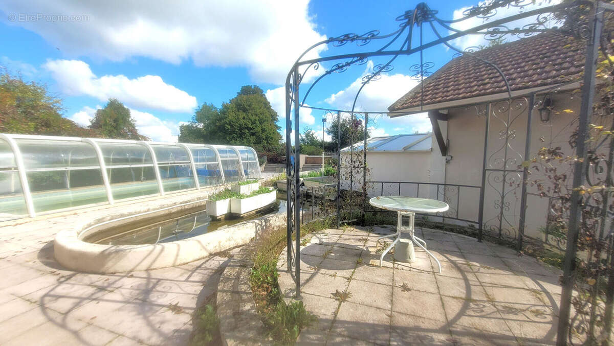 Maison à CHEVANNES