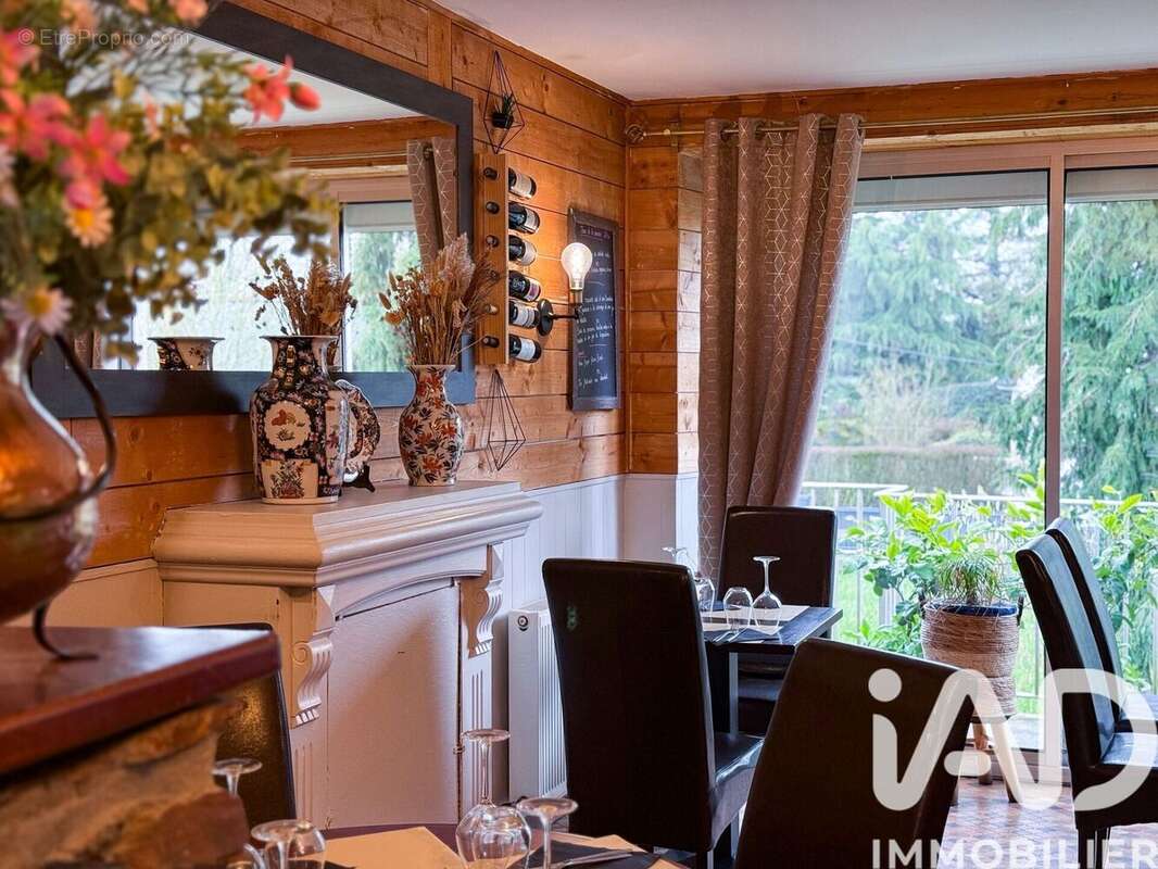 Photo 7 - Commerce à LOUDEAC