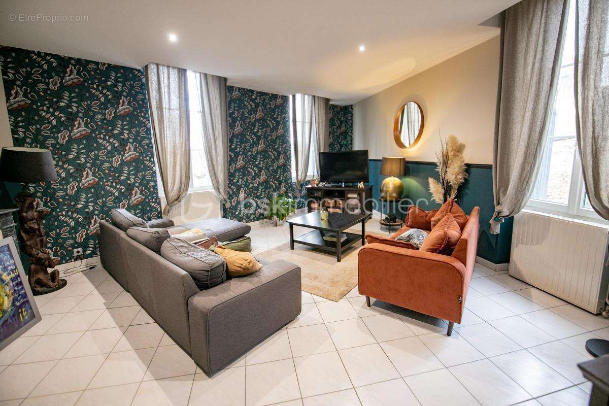 Maison à CHATEAU-RENAULT