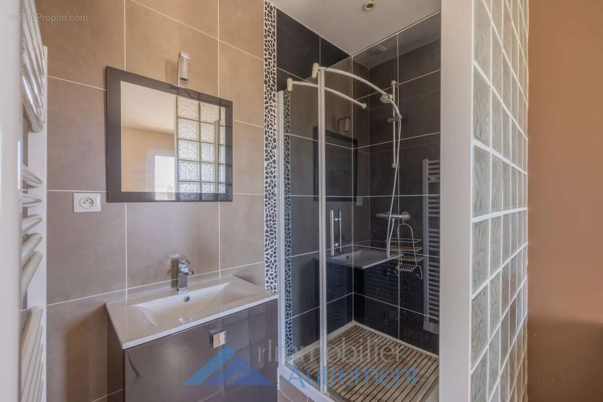 Maison à CARRY-LE-ROUET